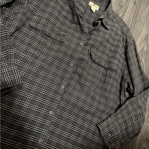 Woolrich Button Down Shirt – 100% Cotton “Chocolate” Plaid – Men’s Size Large - Picture 2 of 4